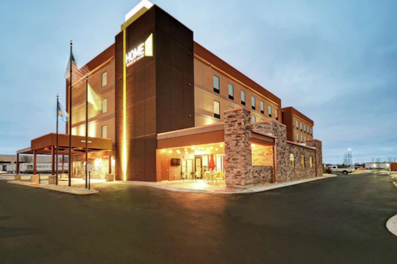 Home2 Suites By Hilton Beloit Dış mekan fotoğraf