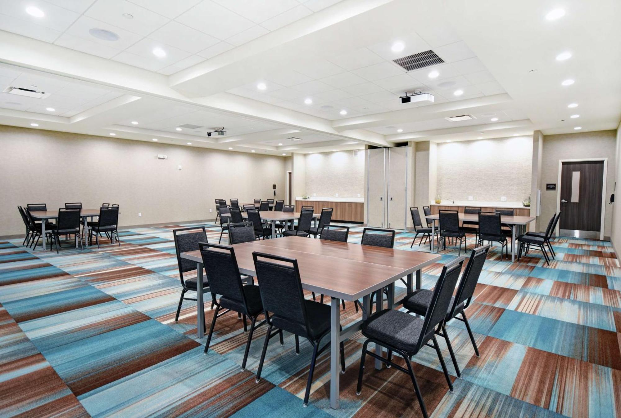 Home2 Suites By Hilton Beloit Dış mekan fotoğraf